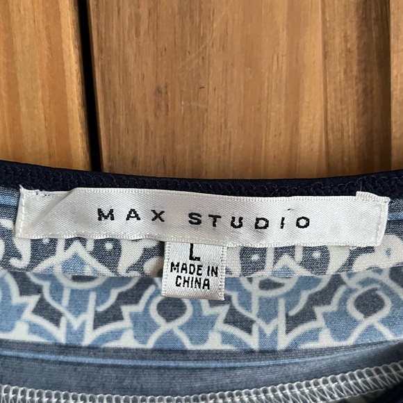 Max Studio 3/4 Sleeve Dress-Size Large. - Picture 2 of 3